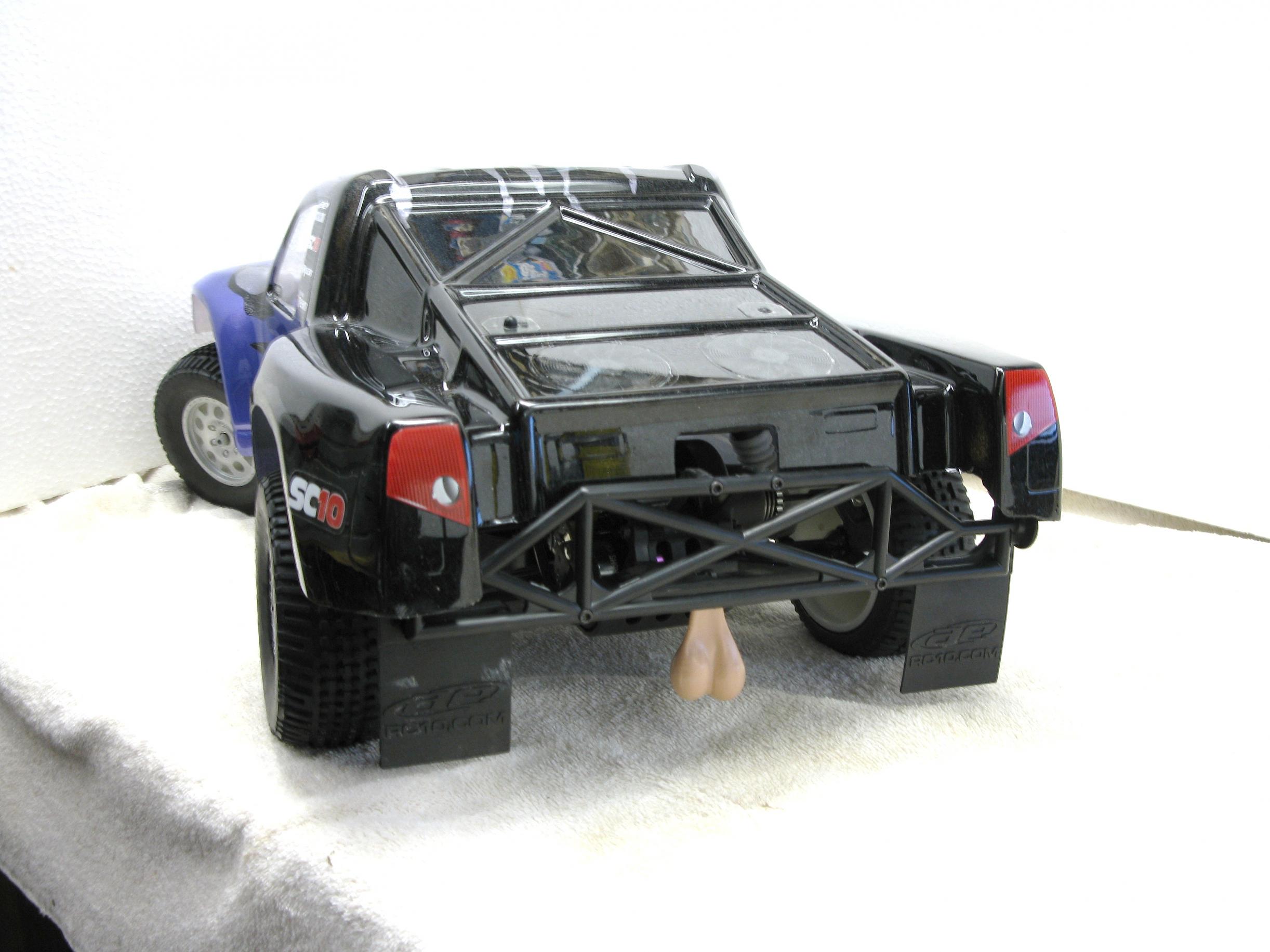 444907d1240517537-team-associated-sc10-short-course-racing-truck-sc10-014.jpg