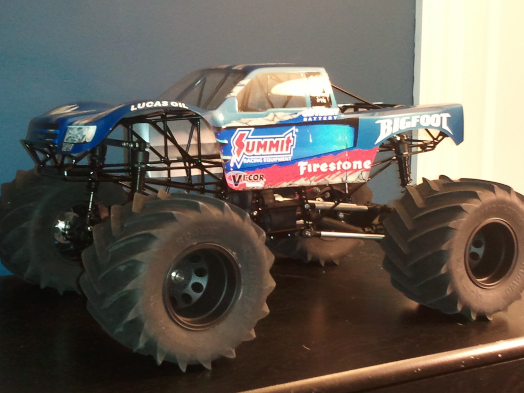 building a solid axle rc monster truck