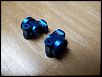 Yokomo YZ-2/YZ-4/BMax 0.5 Aluminum Blue Hubs-hubs_2.jpg