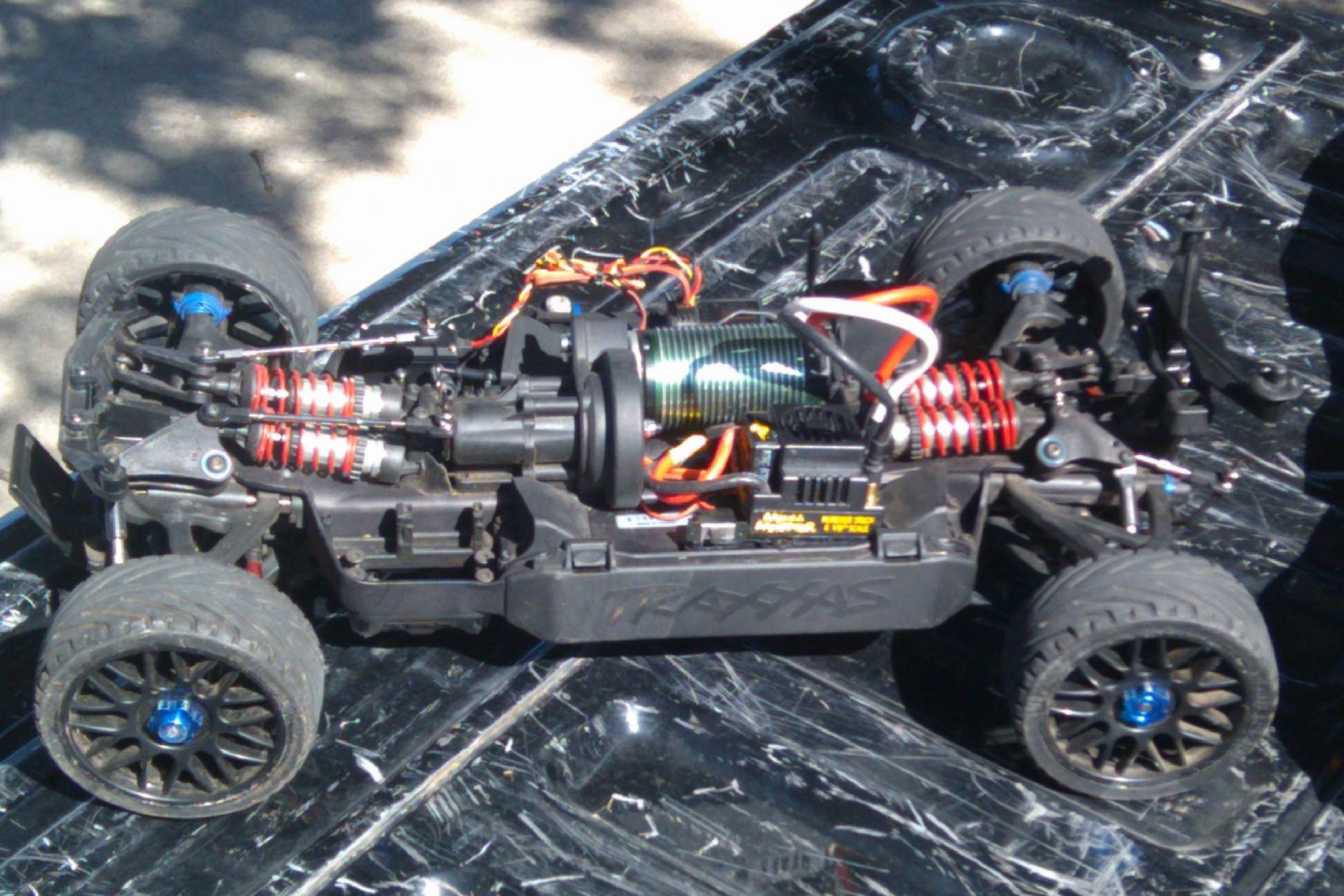 traxxas summit roller